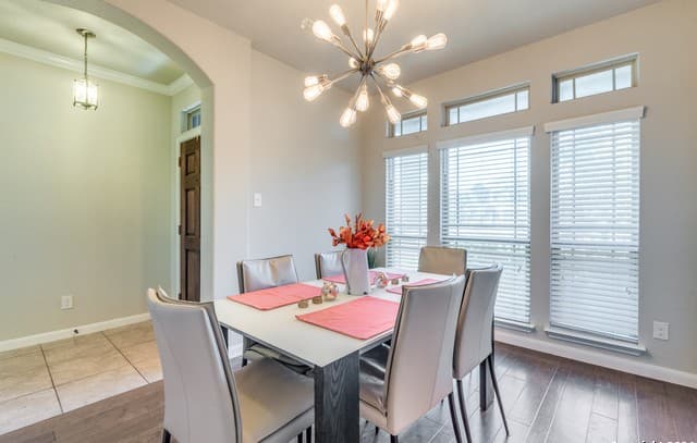 4-bedroom rental at 21911 Caprock Canyon in San Antonio, TX — photo 4
