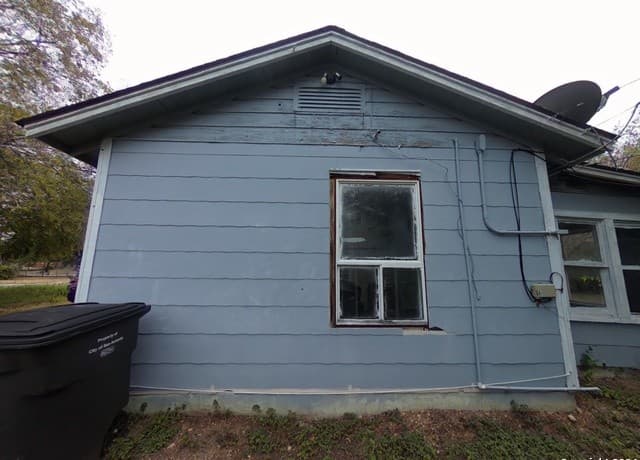 2-bedroom rental at 234 Kashmuir Pl in San Antonio, TX — photo 4