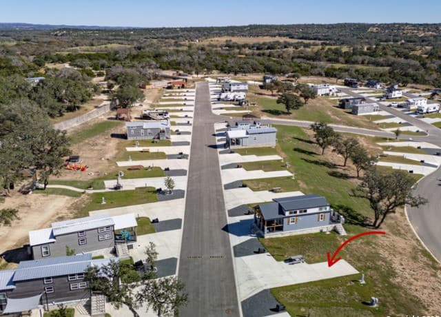 rental at 5386 Ranch Road 1376 #47 in Fredericksburg, TX — photo 4