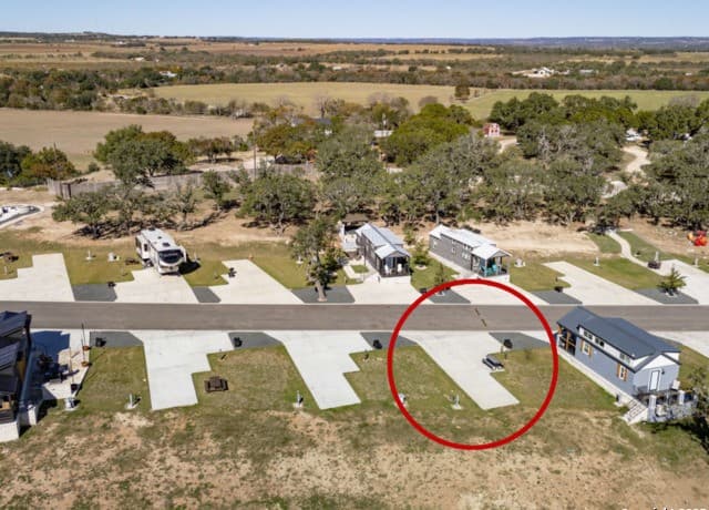 rental at 5386 Ranch Road 1376 #47 in Fredericksburg, TX — photo 5