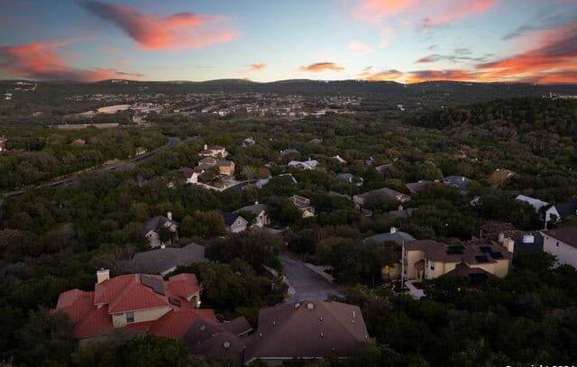 Home for sale at 11229 Cave Creek in Helotes, TX — photo 4