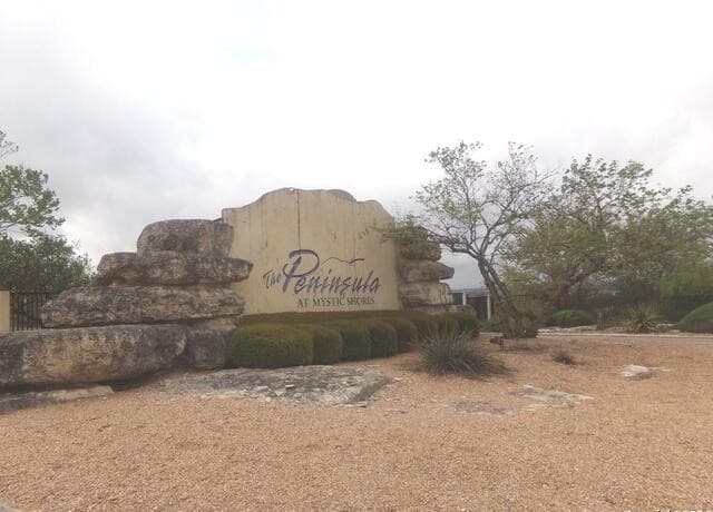 rental at 760 Pacific Pl in Spring Branch, TX — photo 1