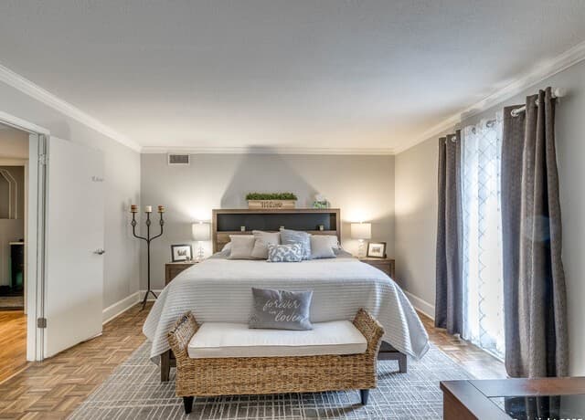 3-bedroom rental at 7711 Callaghan Road Unit 702 in San Antonio, TX — photo 3