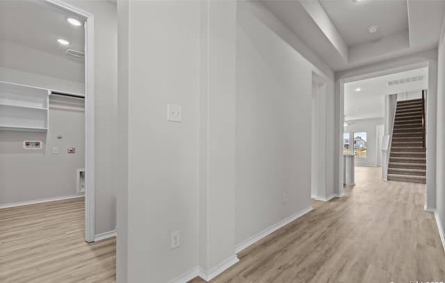 4-bedroom rental at 283 W Ainslie Street in Castroville, TX — photo 4