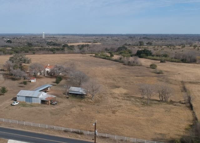 rental at 00 Wisdom Rd Lot 13 in Atascosa, TX — photo 2