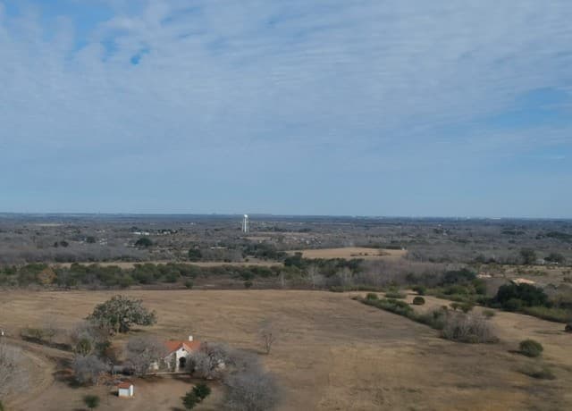rental at 00 Wisdom Rd Lot 13 in Atascosa, TX — photo 3