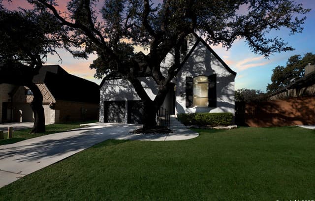 3-bedroom rental at 28827 Becker Xing in Boerne, TX — photo 2