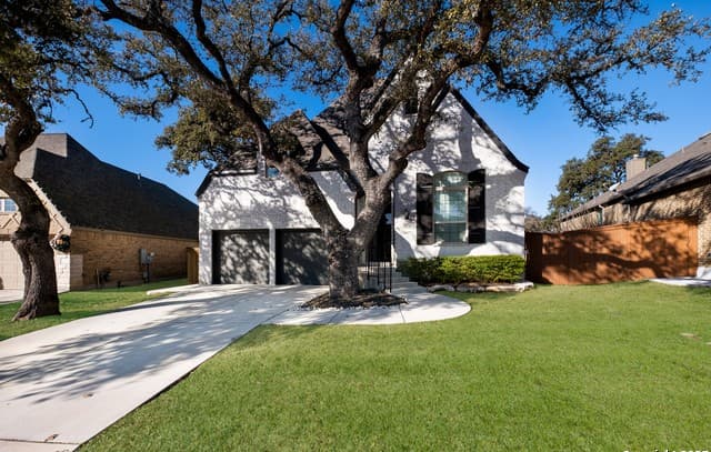 3-bedroom rental at 28827 Becker Xing in Boerne, TX — photo 3