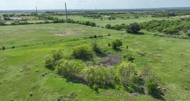 rental at 000 TBD Jarratt/Tondre Rd in Atascosa, TX — photo 4