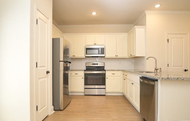 rental at 2314 Tulipwood Cove in San Antonio, TX — photo 3