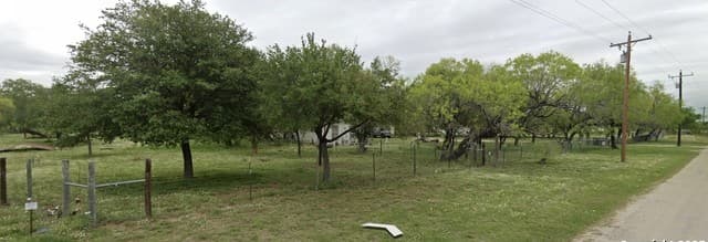 rental at LOT 10 Tabberer in Poteet, TX — photo 3