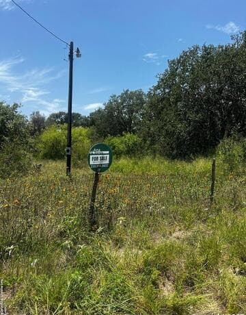 rental at LOT 28 Mariposa Dr in Poteet, TX — photo 2
