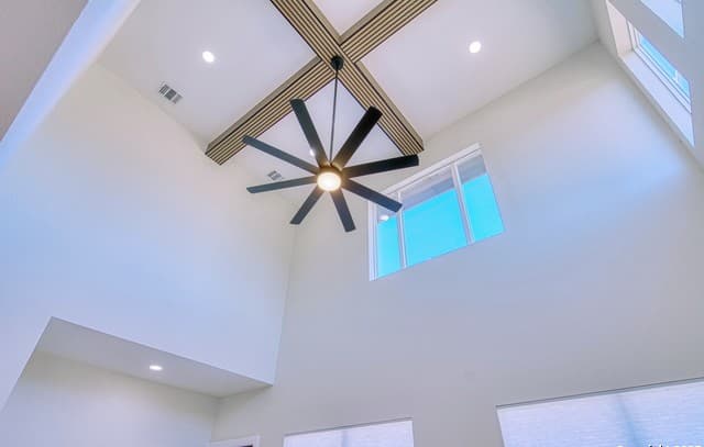 3-bedroom rental at 1426 Wyoming Unit 101 in San Antonio, TX — photo 5