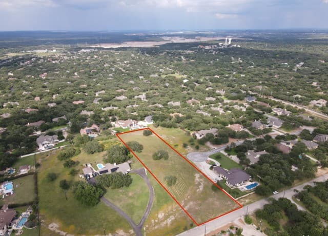 rental at 0 Bat Cave Road in Garden Ridge, TX — photo 2