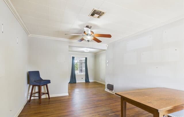 3-bedroom rental at 1806 Viewridge Dr in San Antonio, TX — photo 3