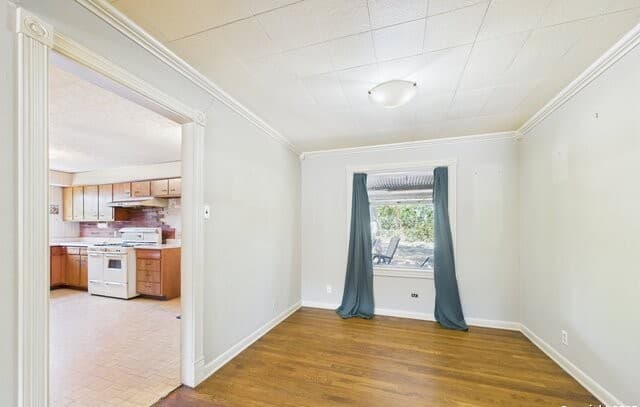 3-bedroom rental at 1806 Viewridge Dr in San Antonio, TX — photo 5