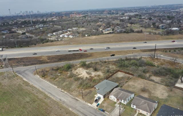 rental at 714 Hampton in San Antonio, TX — photo 5