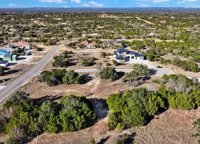 rental at 18 Meridian in Boerne, TX — photo 3