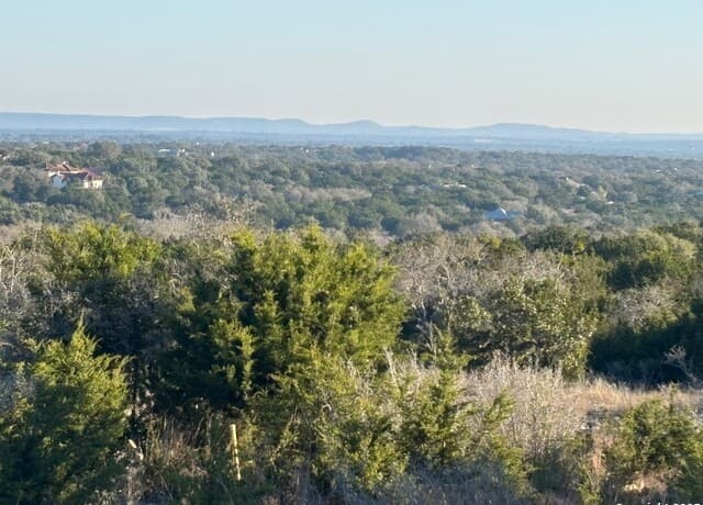 rental at 4 Meridian in Boerne, TX — photo 4