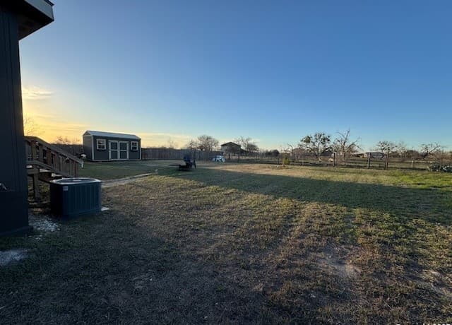 3-bedroom rental at 120 Viridian Vw in Pleasanton, TX — photo 5