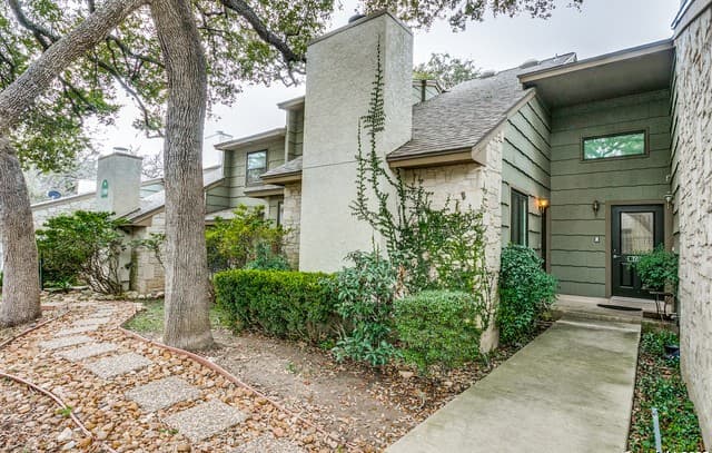 2-bedroom rental at 14122 Churchill Estates Unit 1505 in San Antonio, TX — photo 1