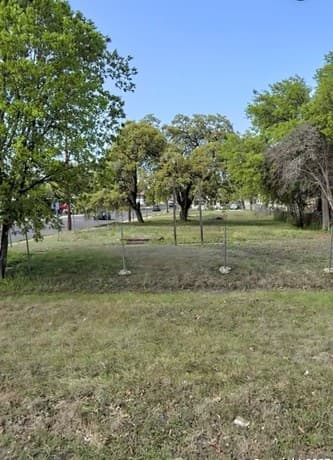 rental at 1301 E Highland in San Antonio, TX — photo 1
