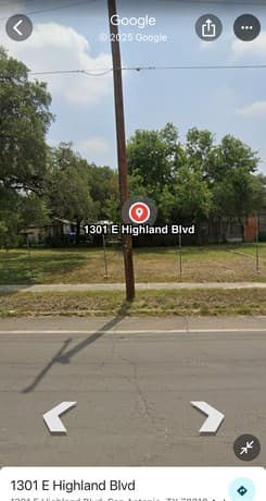 rental at 1301 E Highland in San Antonio, TX — photo 4