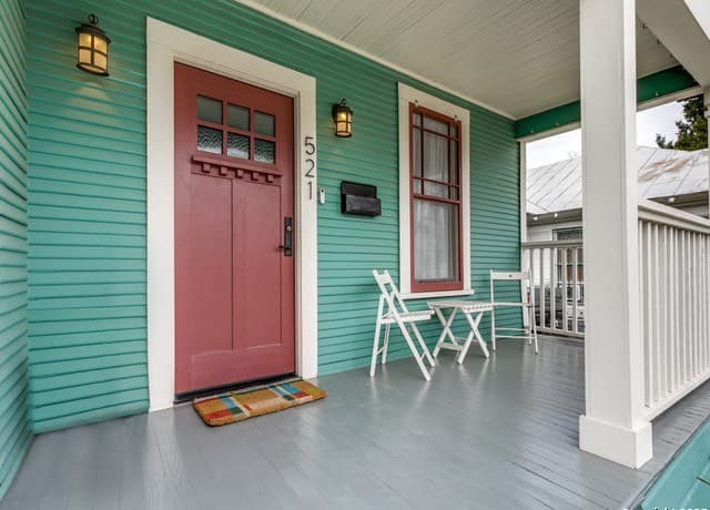 3-bedroom rental at 521 N Palmetto in San Antonio, TX — photo 1
