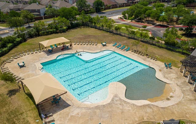 3-bedroom rental at 12327 Aurora Basin in San Antonio, TX — photo 4