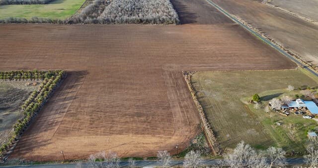 rental at TBD County Road 5702 in Natalia, TX — photo 5