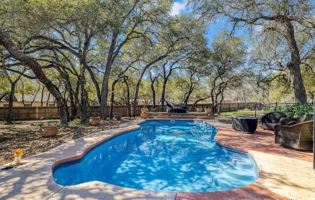 4-bedroom rental at 229 Legacy Trail Dr in La Vernia, TX — photo 5
