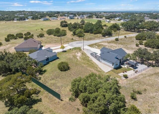 rental at 113 Manuel Herrera in Blanco, TX — photo 2