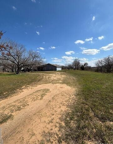 Home for sale at 17423 Fx Ball in Elmendorf, TX — photo 4