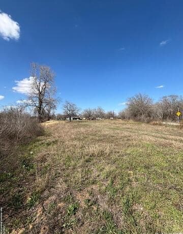 Home for sale at 17423 Fx Ball in Elmendorf, TX — photo 5