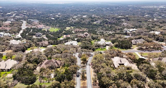 rental at 3907 Wilderness Rim in San Antonio, TX — photo 3