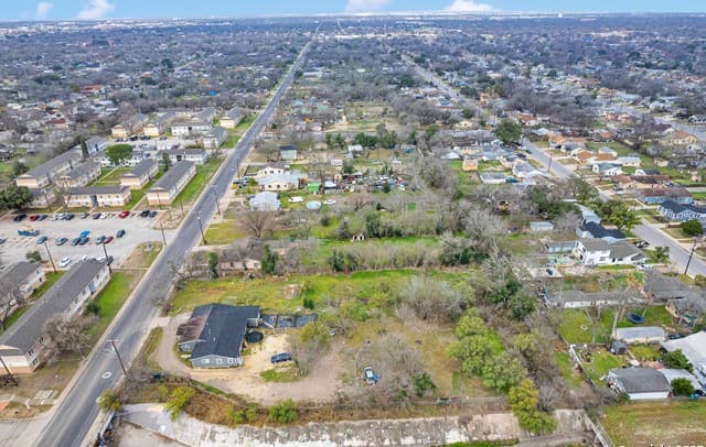 rental at 143 W Gerald in San Antonio, TX — photo 4