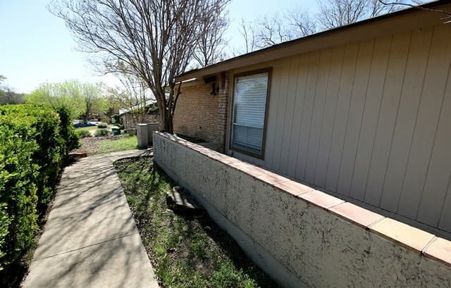 Home for sale at 13523 Brinwood in Universal City, TX — photo 3