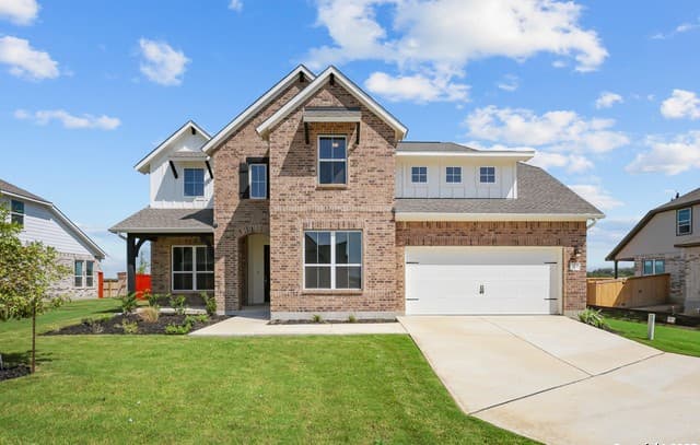 Home for sale at 179 Katie Court in Castroville, TX — photo 2