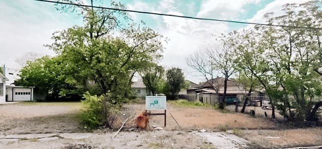rental at 924 Hedges in San Antonio, TX — photo 2