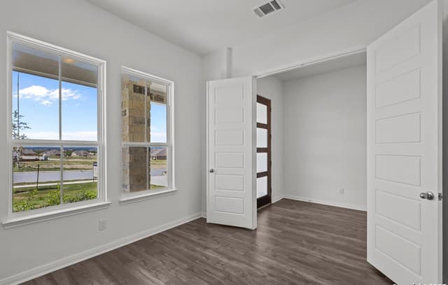 Home for sale at 2808 Reeves Ln in Schertz, TX — photo 4