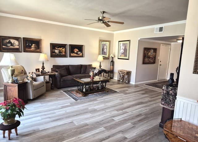 3-bedroom rental at 3678 Hidden Unit 1501 in San Antonio, TX — photo 4