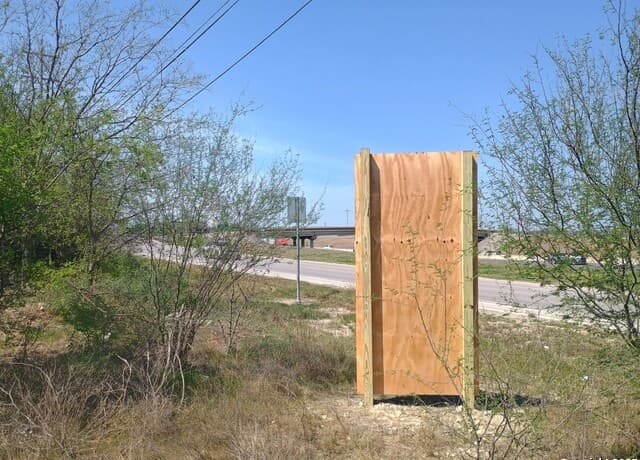 rental at 00 S Ih 35 in Schertz, TX — photo 4