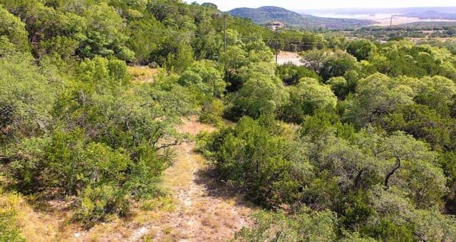 rental at LOT 19 Pr 1714 in Mico, TX — photo 4