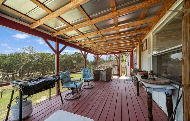3-bedroom rental at 1128 Wright in Bandera, TX — photo 1