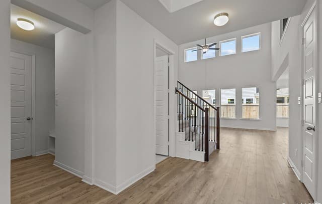 4-bedroom rental at 165 Annette Dr in Castroville, TX — photo 3