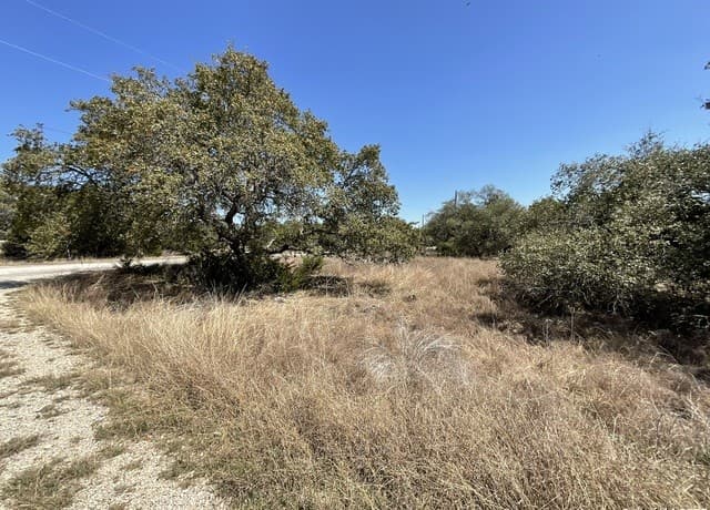 rental at 137 Restless Wind in San Antonio, TX — photo 2