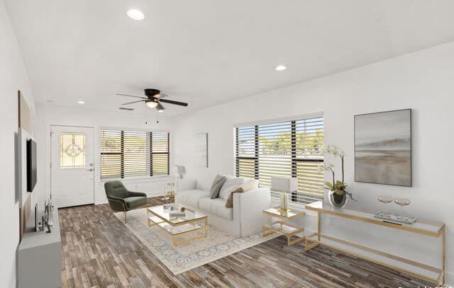 4-bedroom rental at 221 S Monkhouse Street in Poth, TX — photo 5