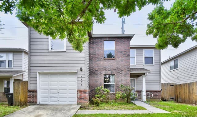 4-bedroom rental at 8438 Adams Hill Dr. in San Antonio, TX — photo 1