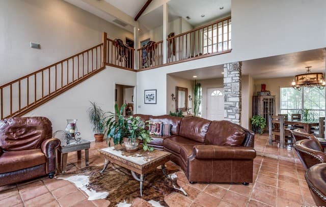 3-bedroom rental at 10767 Rosemar Lane in Adkins, TX — photo 4