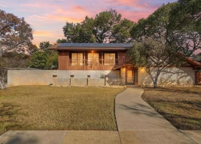 4-bedroom rental at 3038 Valley View in San Antonio, TX — photo 1